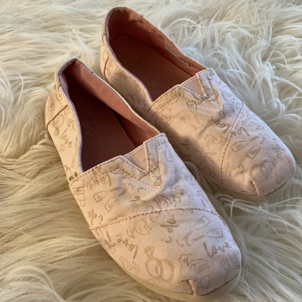 TOMS canvas espadrille